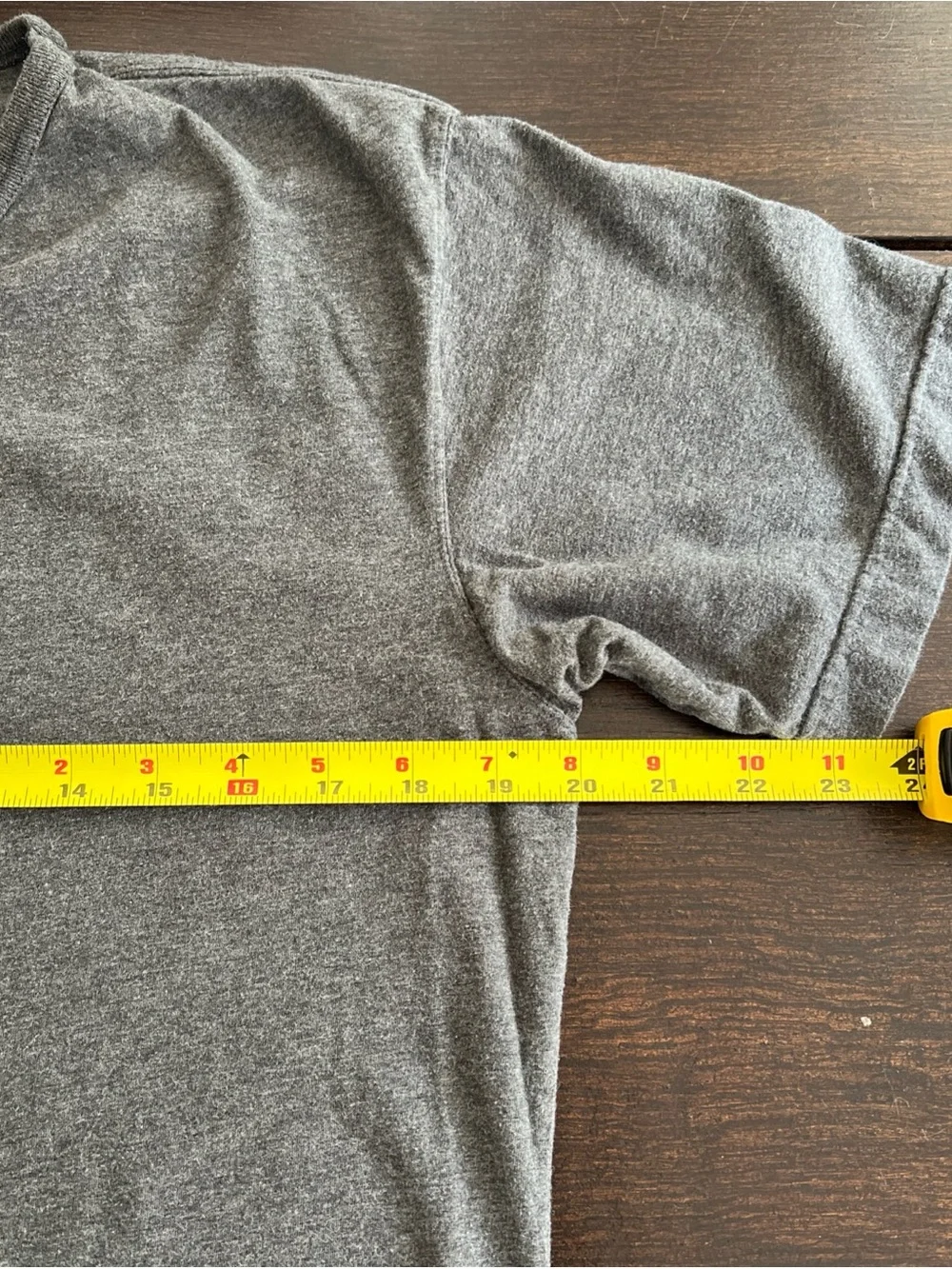 Vintage Banana Republic Cotton Blend V-Neck T-Shirt Men’s Large Gray USA Stretch